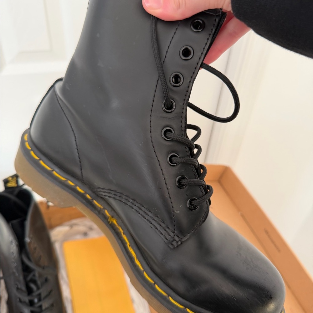 Dr. Martens Black Smooth 1460 Boots - Picture 3 of 6